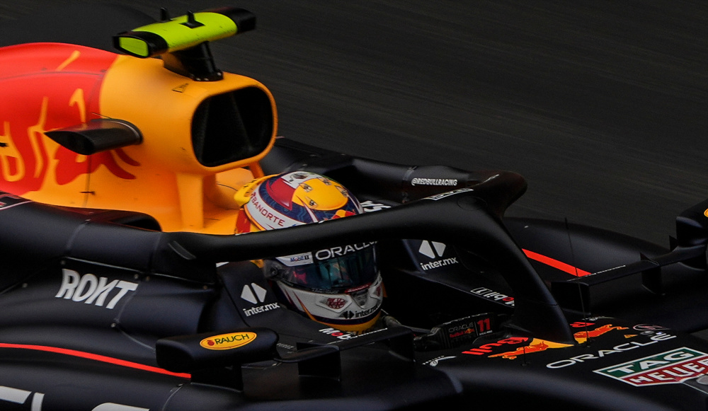 索伯车队绝杀阿斯顿马丁，塞恩斯刷新纪录