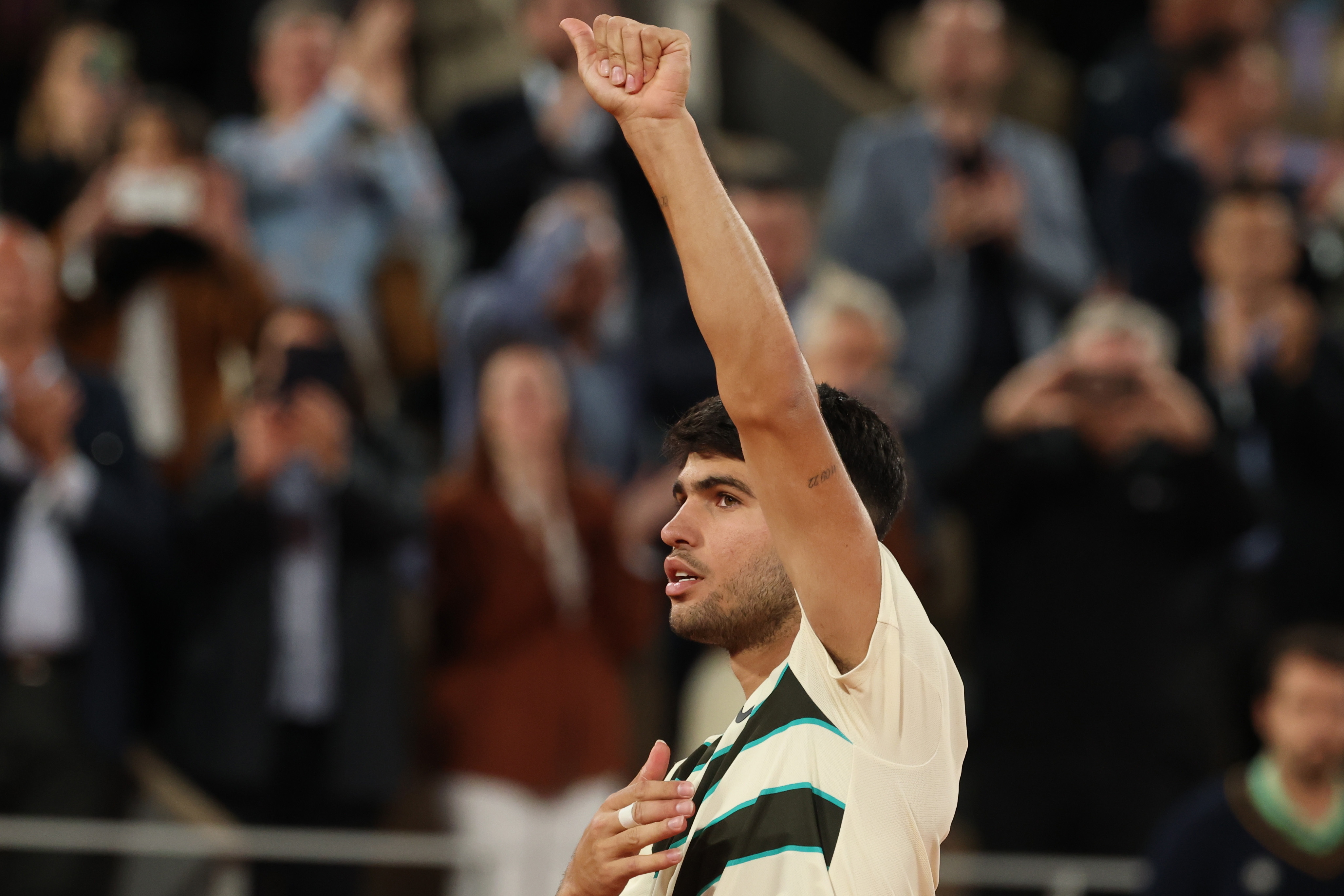 法网完胜拉沃尔杯，阿尔卡拉斯高光表现