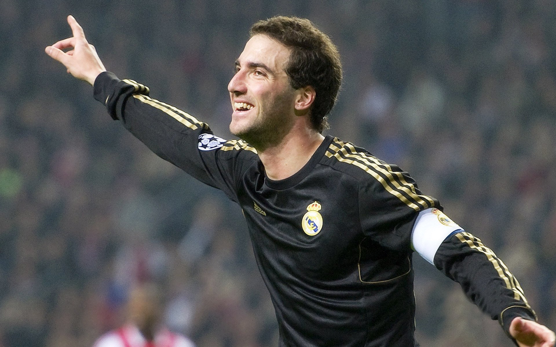 开云体育平台APP-当冰原遇见斗牛士，美国带走芬兰的刹那，卡瓦哈尔在国家德比中重写足球史诗